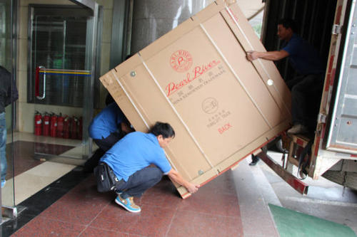 东路镇钢琴贵重工艺品无忧运